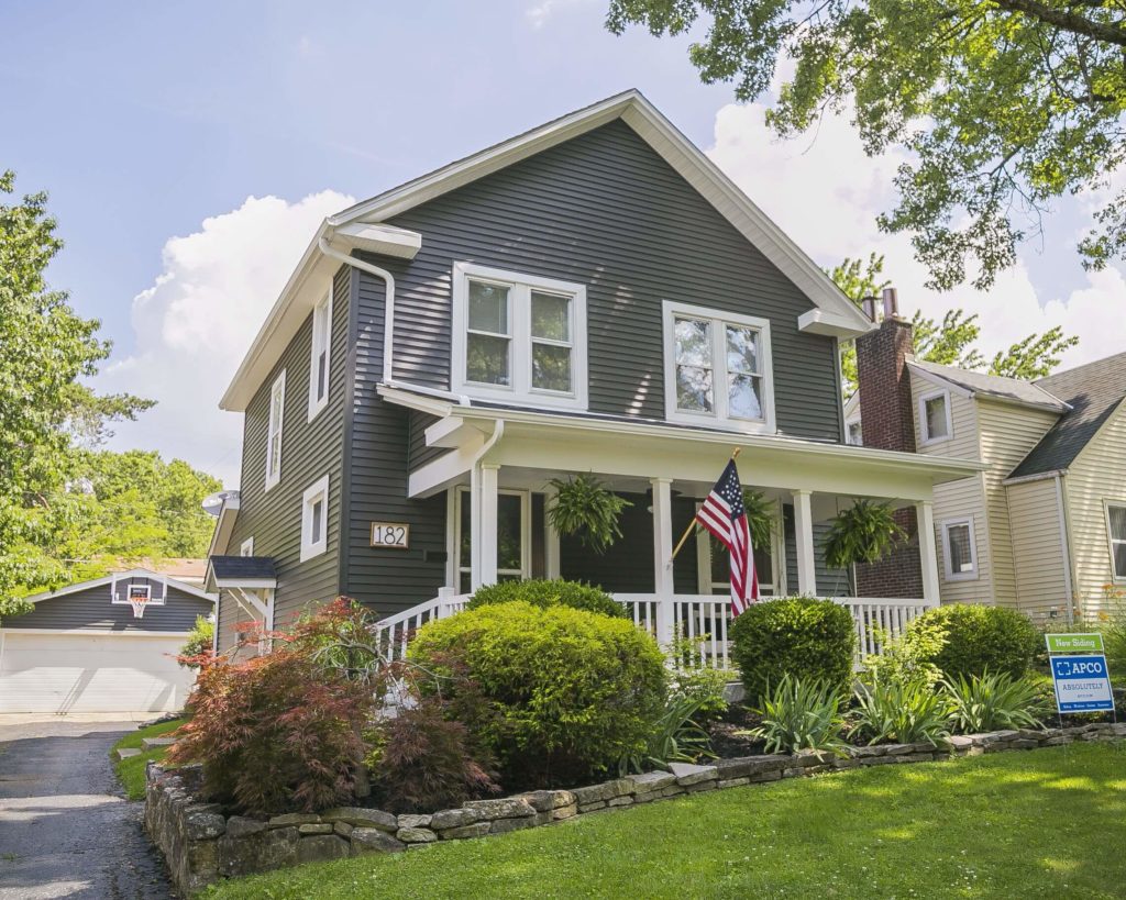 home with new windows, siding installed by APCO